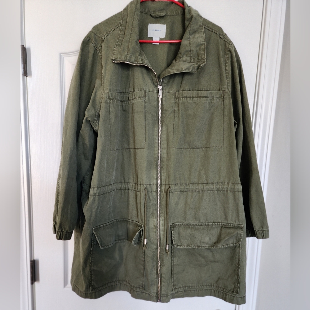 💥 Old Navy Green Long Sleeve Zip Front Cargo Jacket
